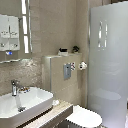 Navarino Luxe * Peraia (Thessaloniki)