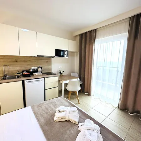 Aparthotel Navarino Luxe