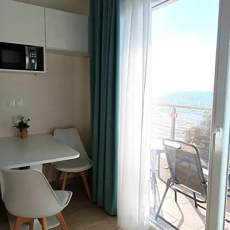 Navarino Luxe *