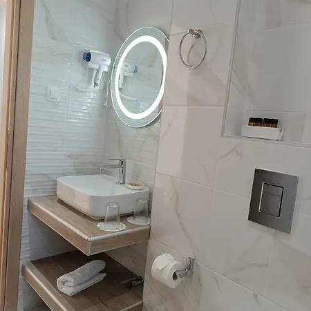 Aparthotel Navarino Luxe Peraia (Thessaloniki)
