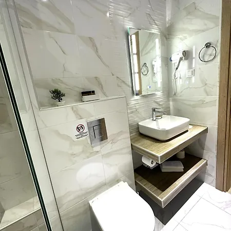 Aparthotel Navarino Luxe *