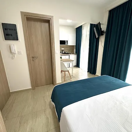 Navarino Luxe Aparthotel Peraia (Thessaloniki)
